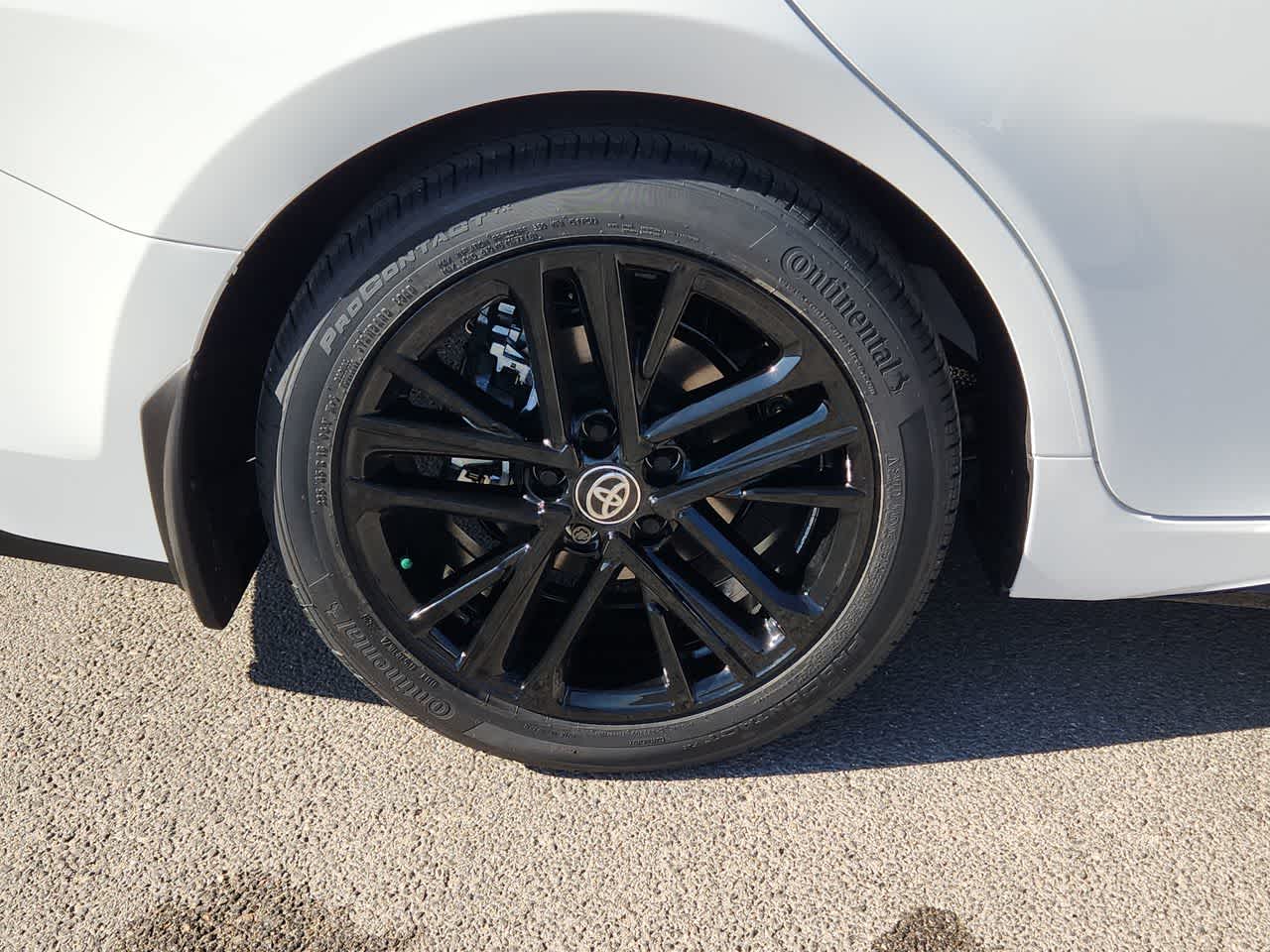 Thumbnail: 2026 Toyota Camry - 12