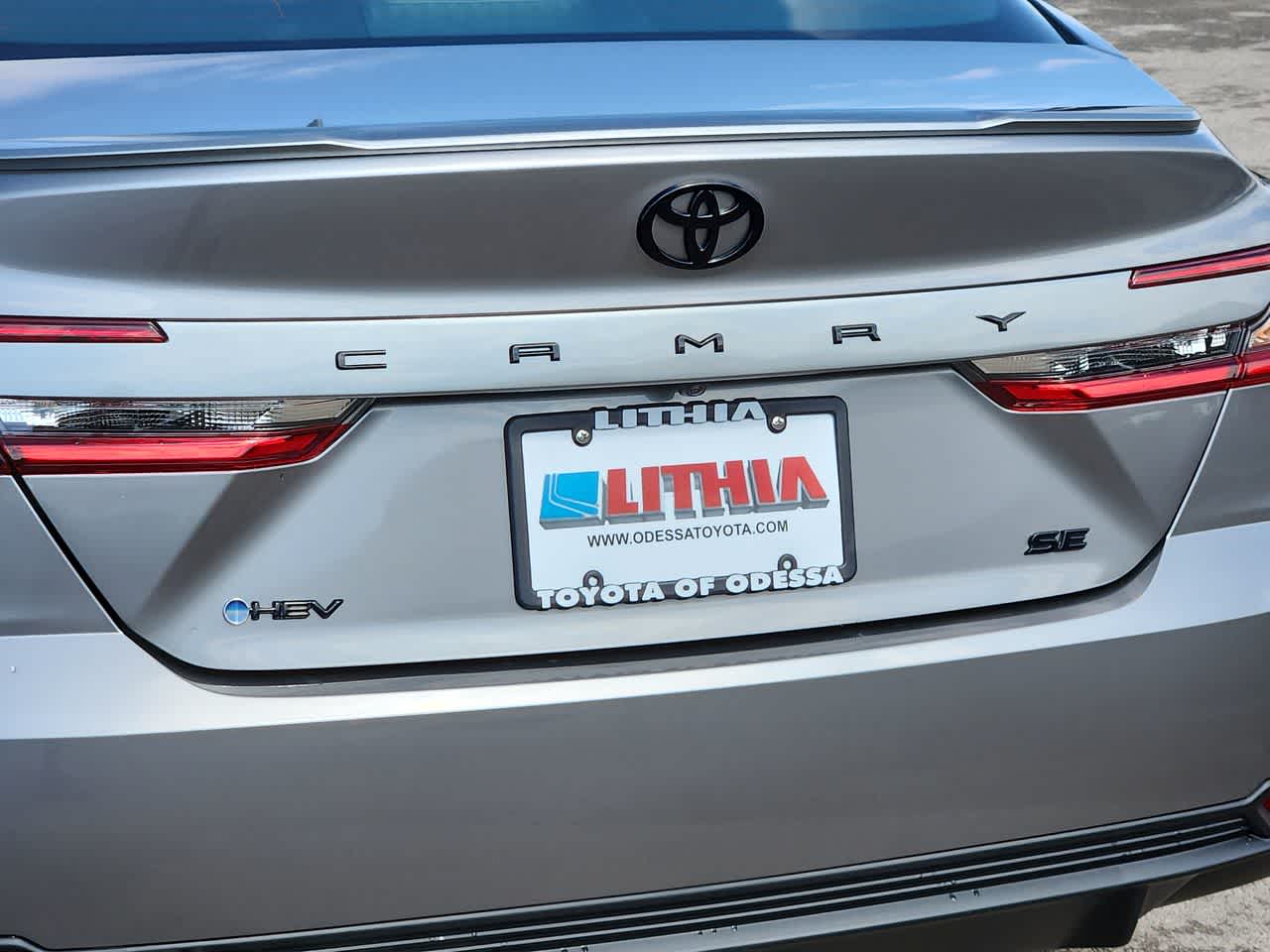 Thumbnail: 2026 Toyota Camry - 11