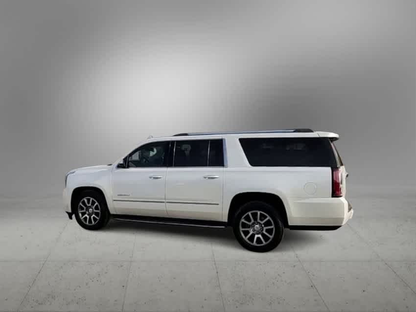 2015 GMC Yukon XL Denali 5