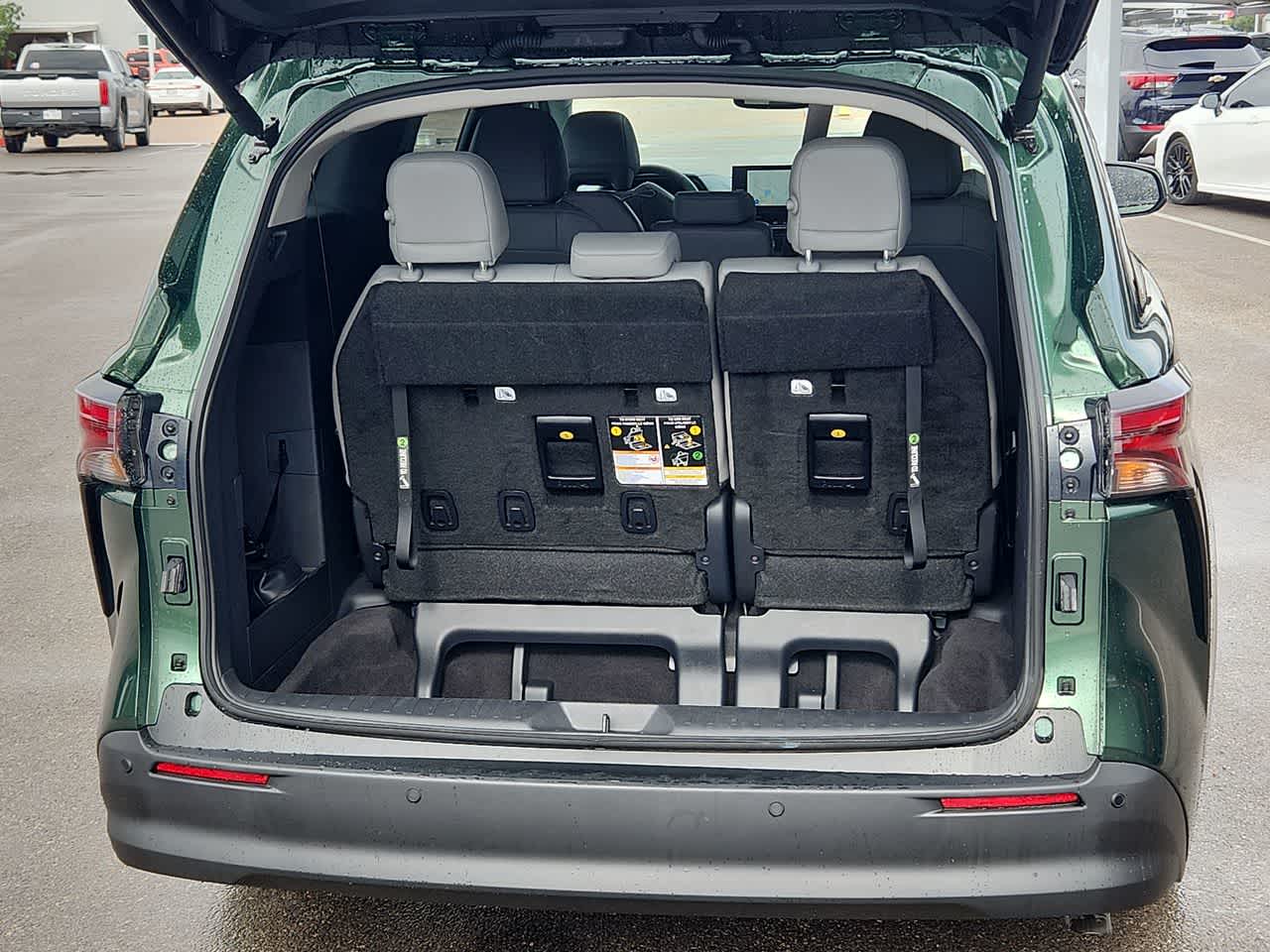 Thumbnail: 2025 Toyota Sienna - 23