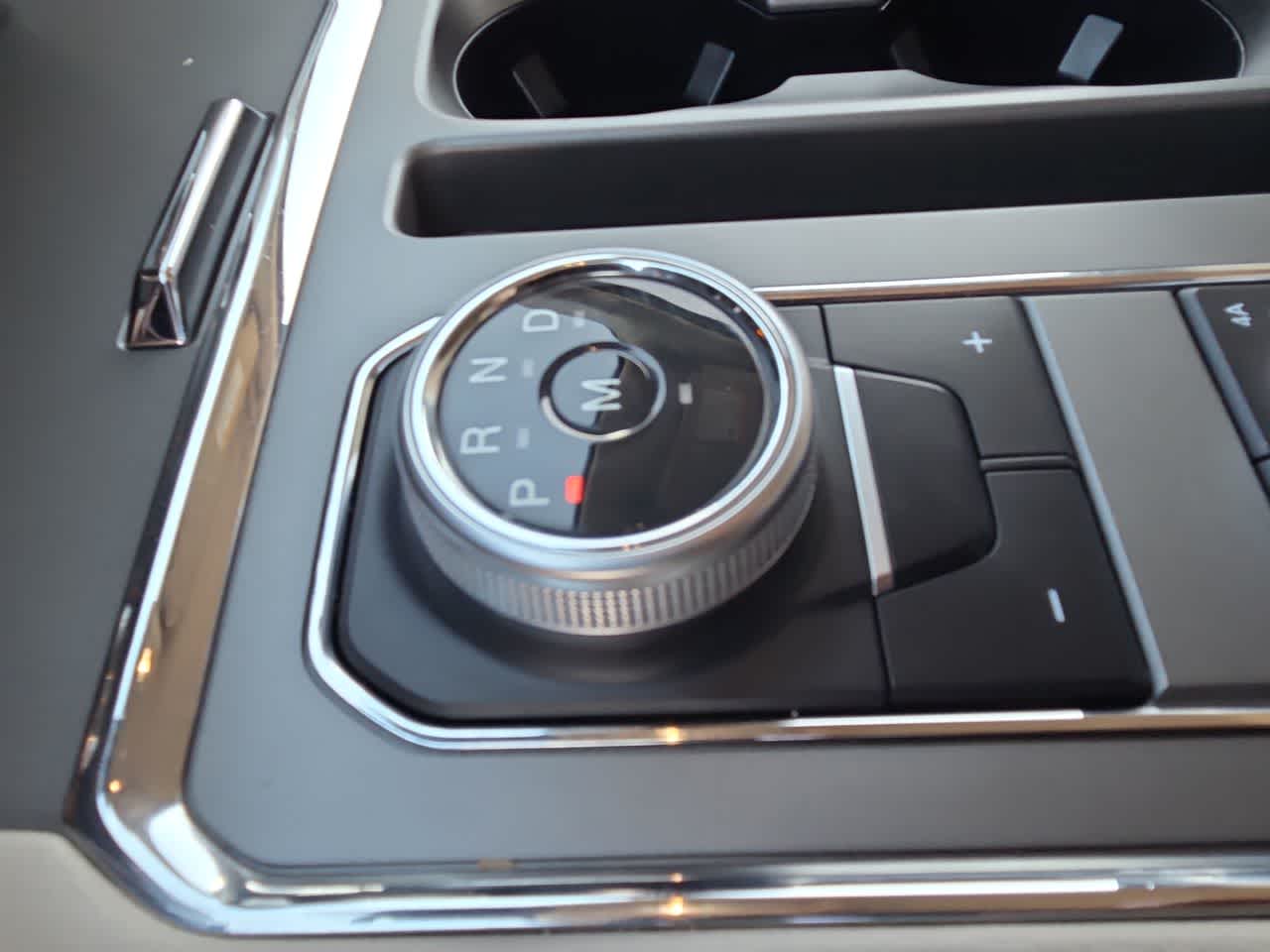 Thumbnail: 2020 Ford Expedition - 21