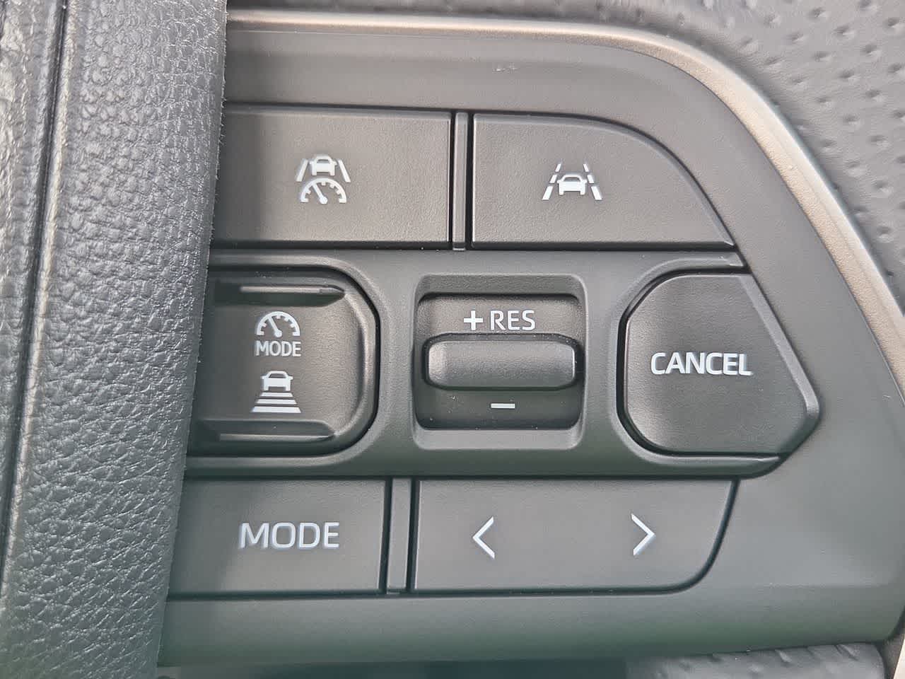 Thumbnail: 2026 Toyota 4Runner - 23