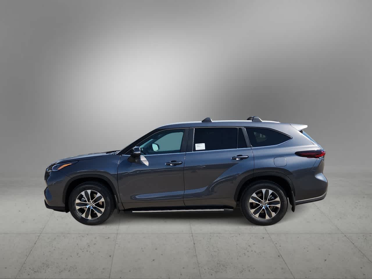 Thumbnail: 2025 Toyota Highlander - 5