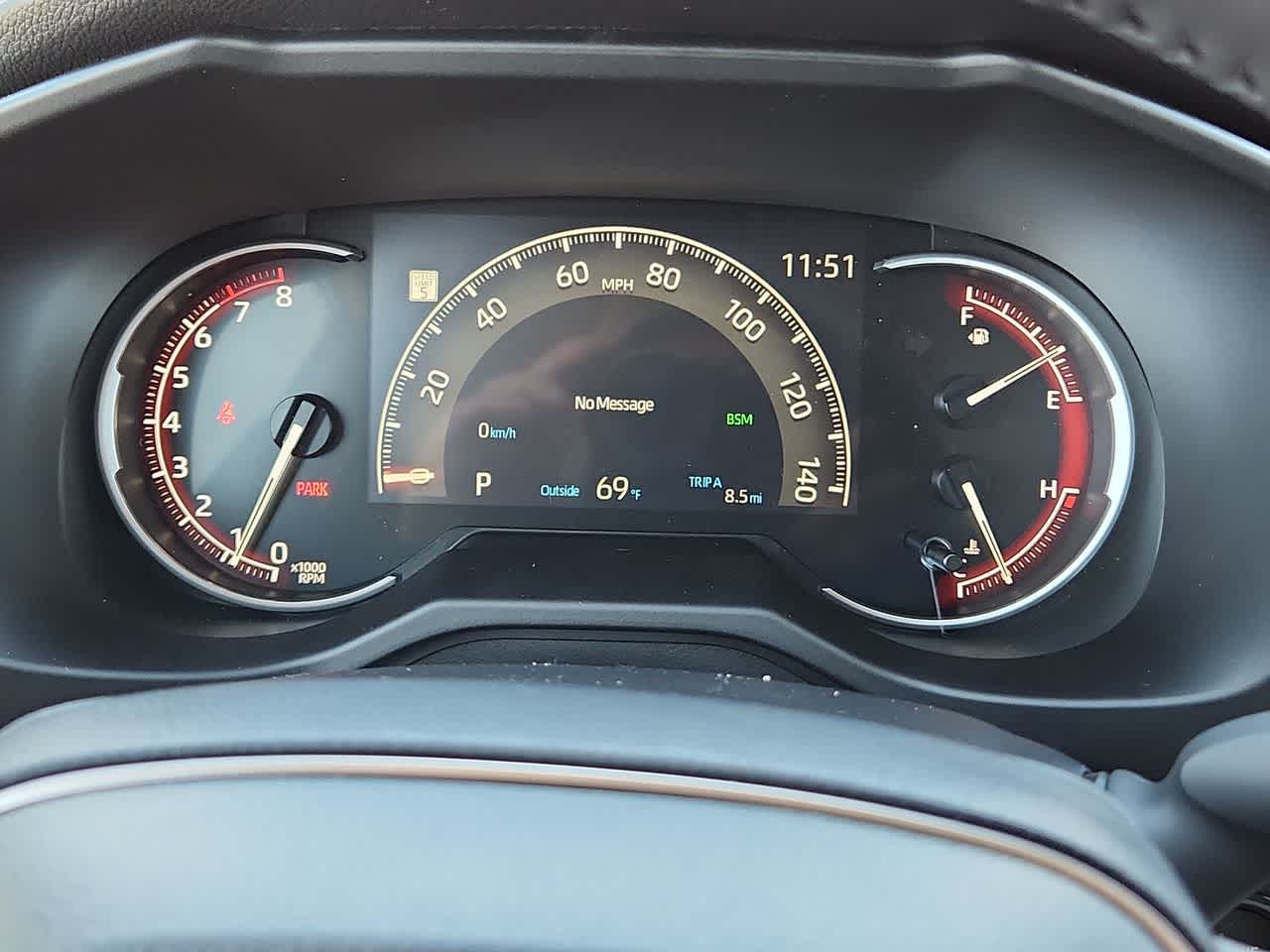 Thumbnail: 2025 Toyota RAV4 - 22