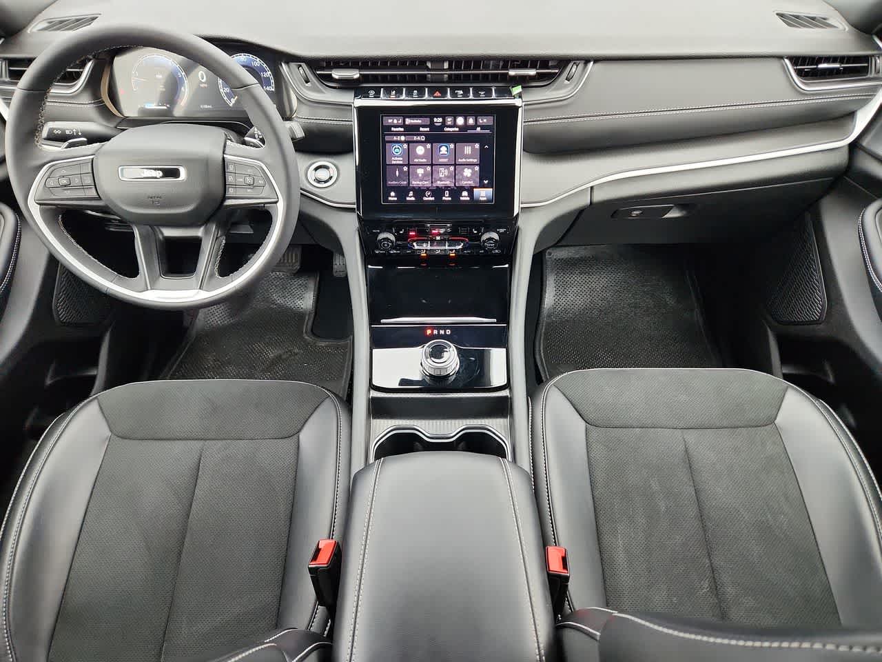 Thumbnail: 2025 Jeep Grand Cherokee L - 15