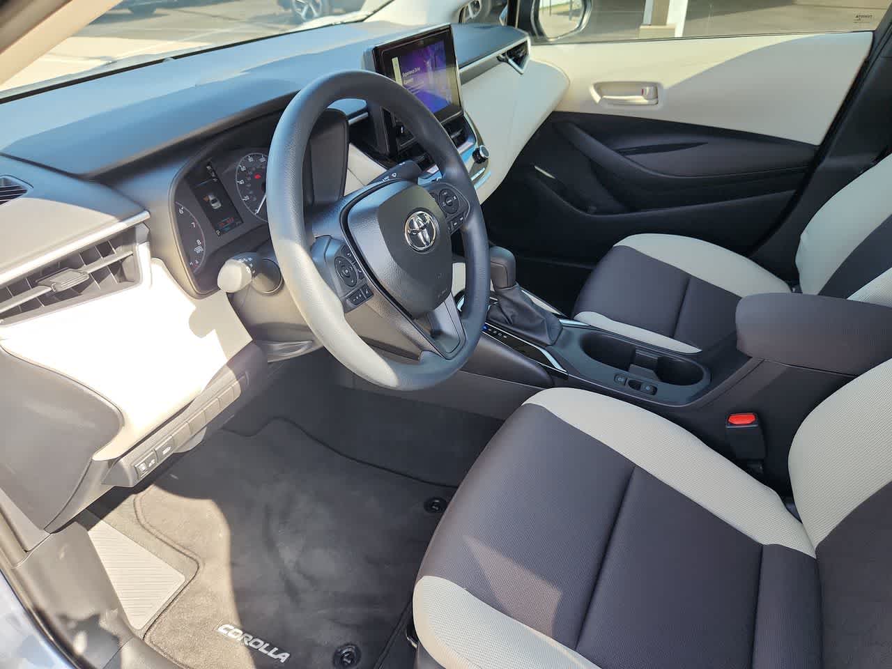 Thumbnail: 2025 Toyota Corolla - 10