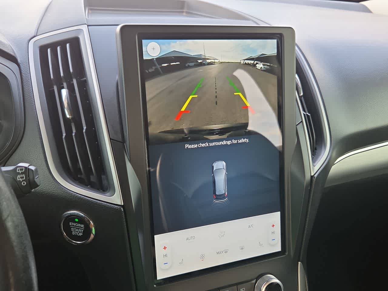 Thumbnail: 2022 Ford Edge - 11