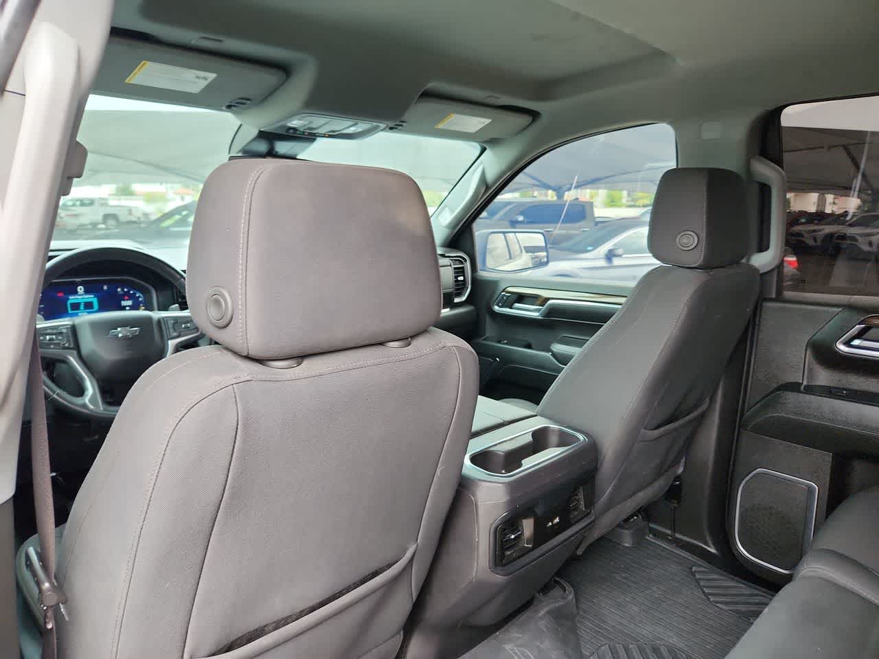 Thumbnail: 2023 Chevrolet Silverado 1500 - 16