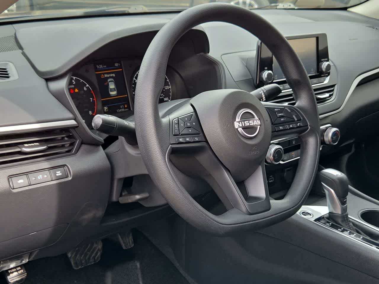 Thumbnail: 2024 Nissan Altima - 10