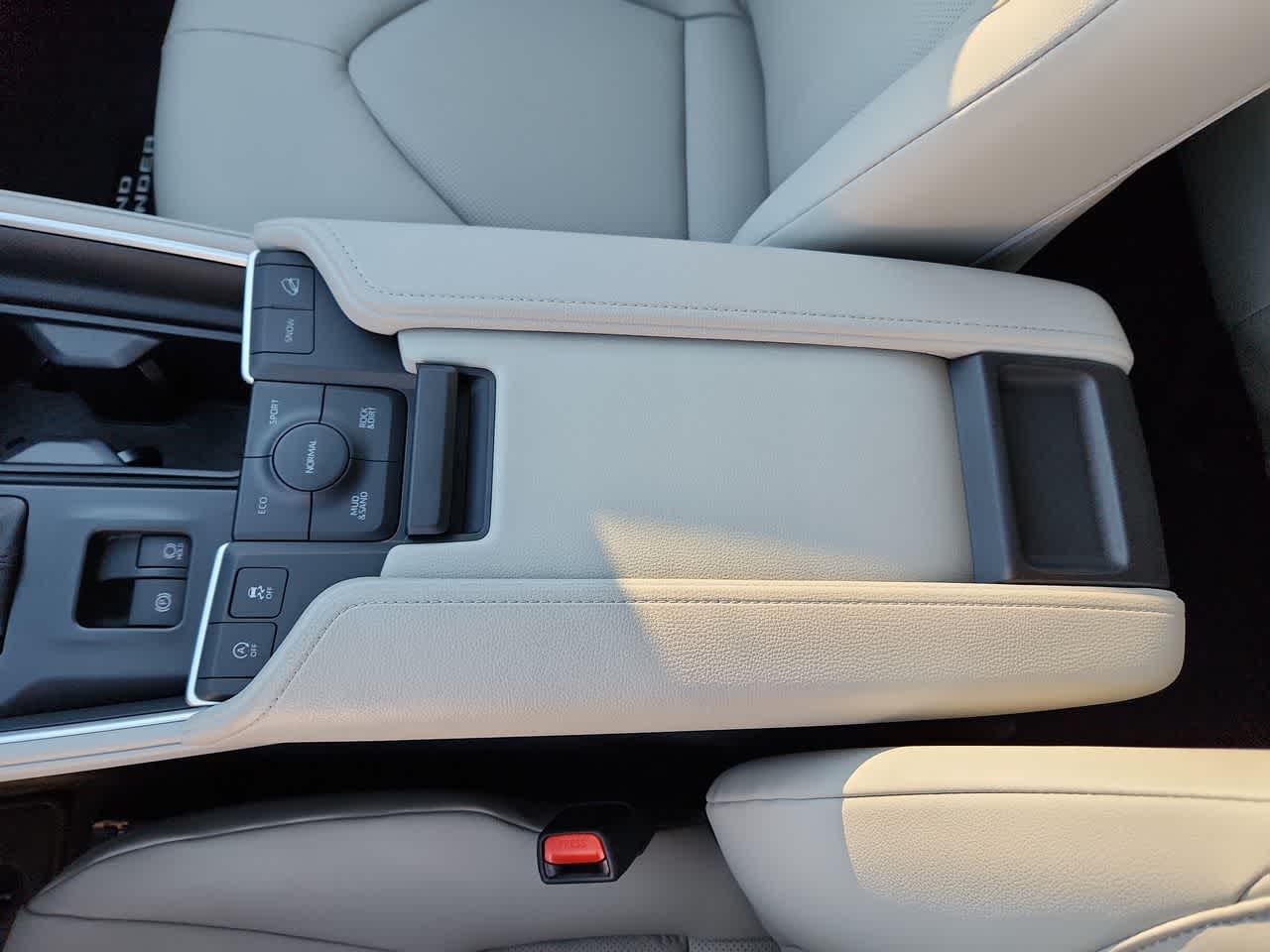 Thumbnail: 2026 Toyota Grand Highlander - 20