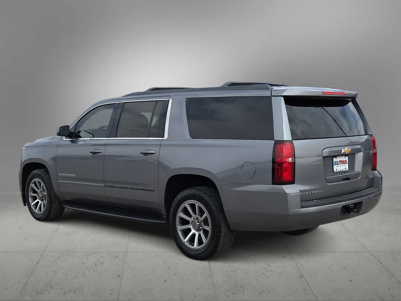 Thumbnail: 2018 Chevrolet Suburban - 6