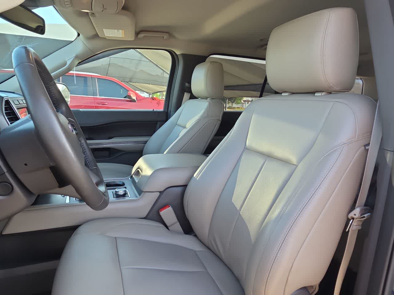 Thumbnail: 2020 Ford Expedition - 15