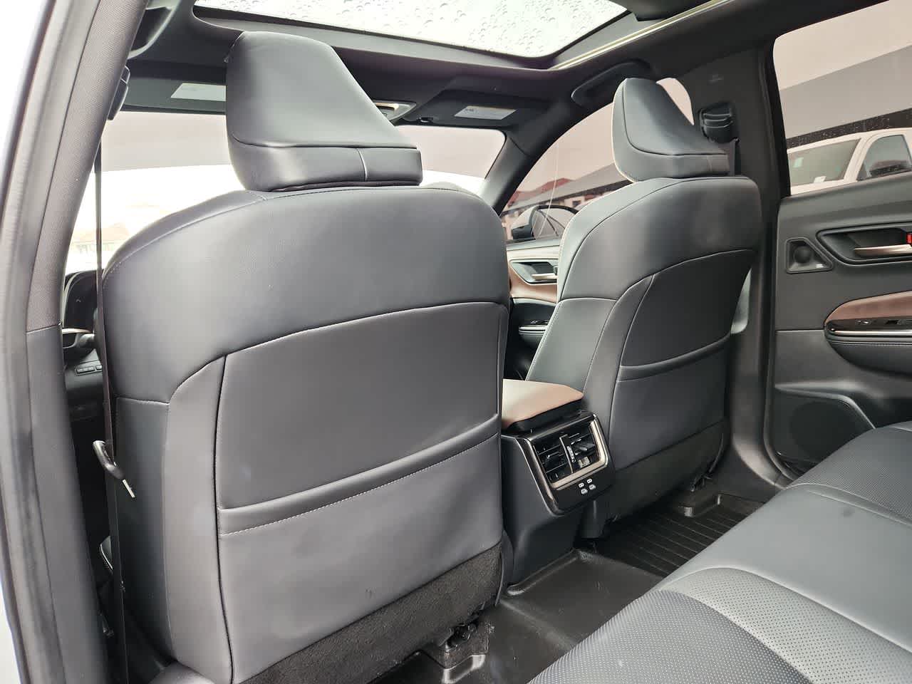 Thumbnail: 2024 Toyota Crown - 16