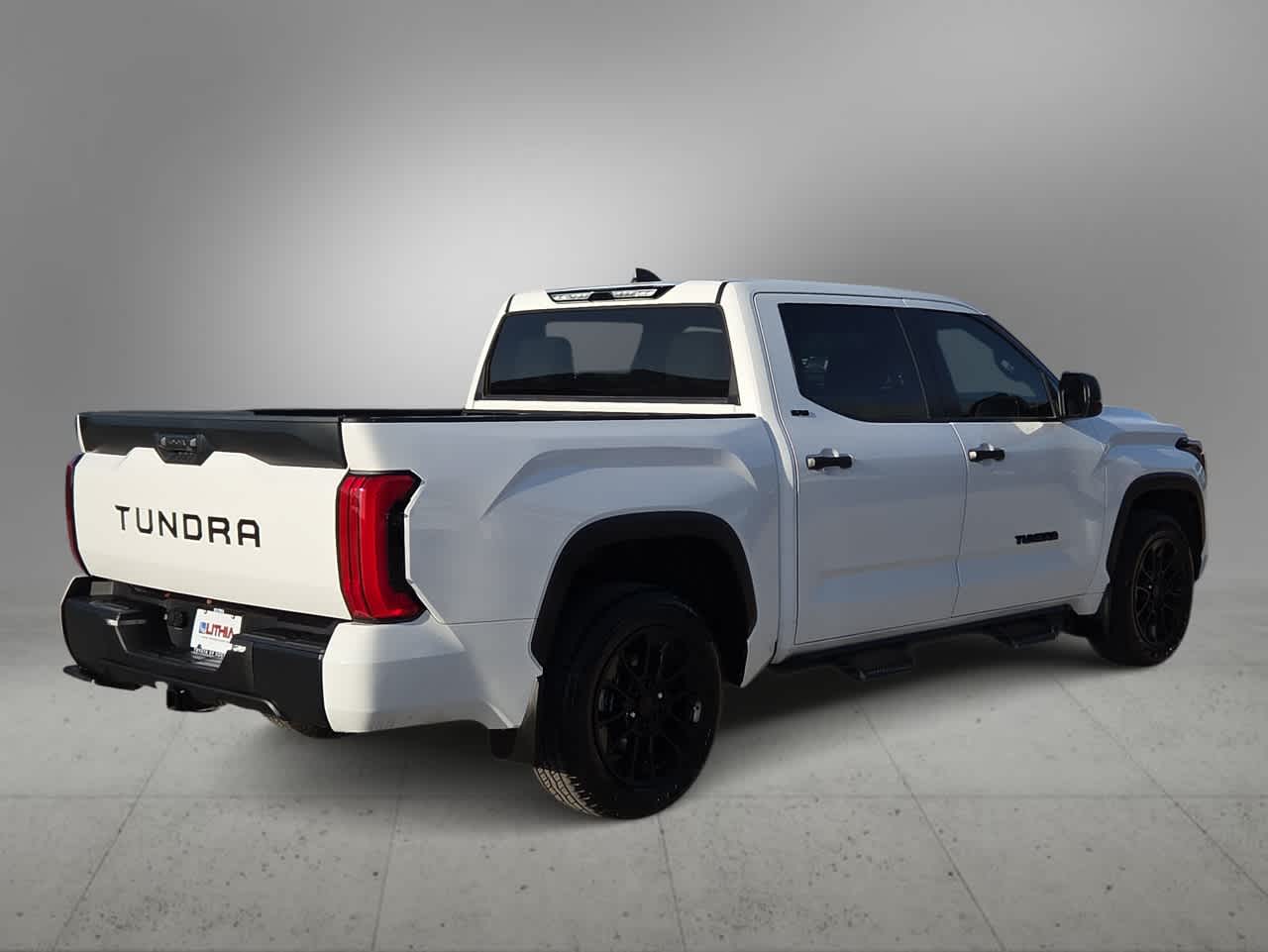 Thumbnail: 2024 Toyota Tundra - 8