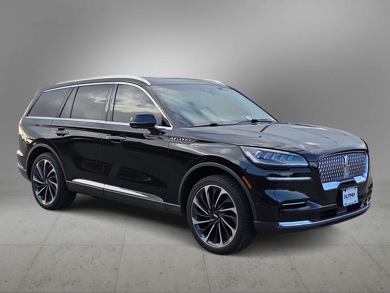 Thumbnail: 2024 Lincoln Aviator - 2