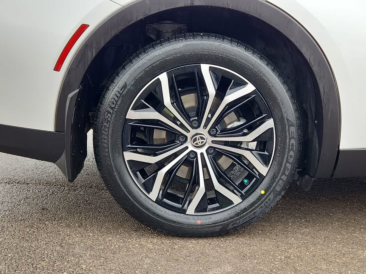 Thumbnail: 2024 Toyota Crown - 12