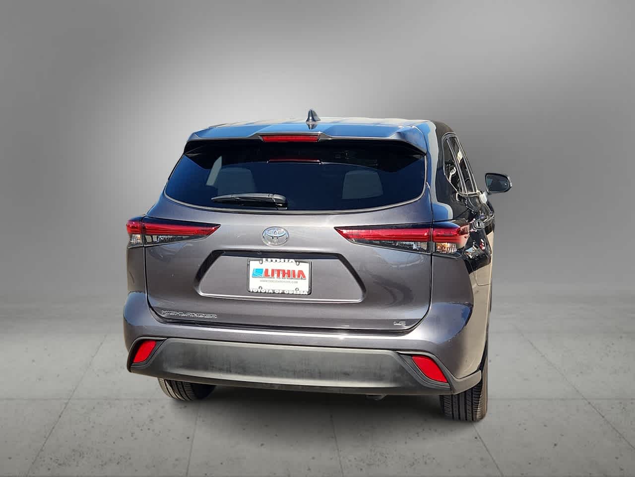 Thumbnail: 2023 Toyota Highlander - 7