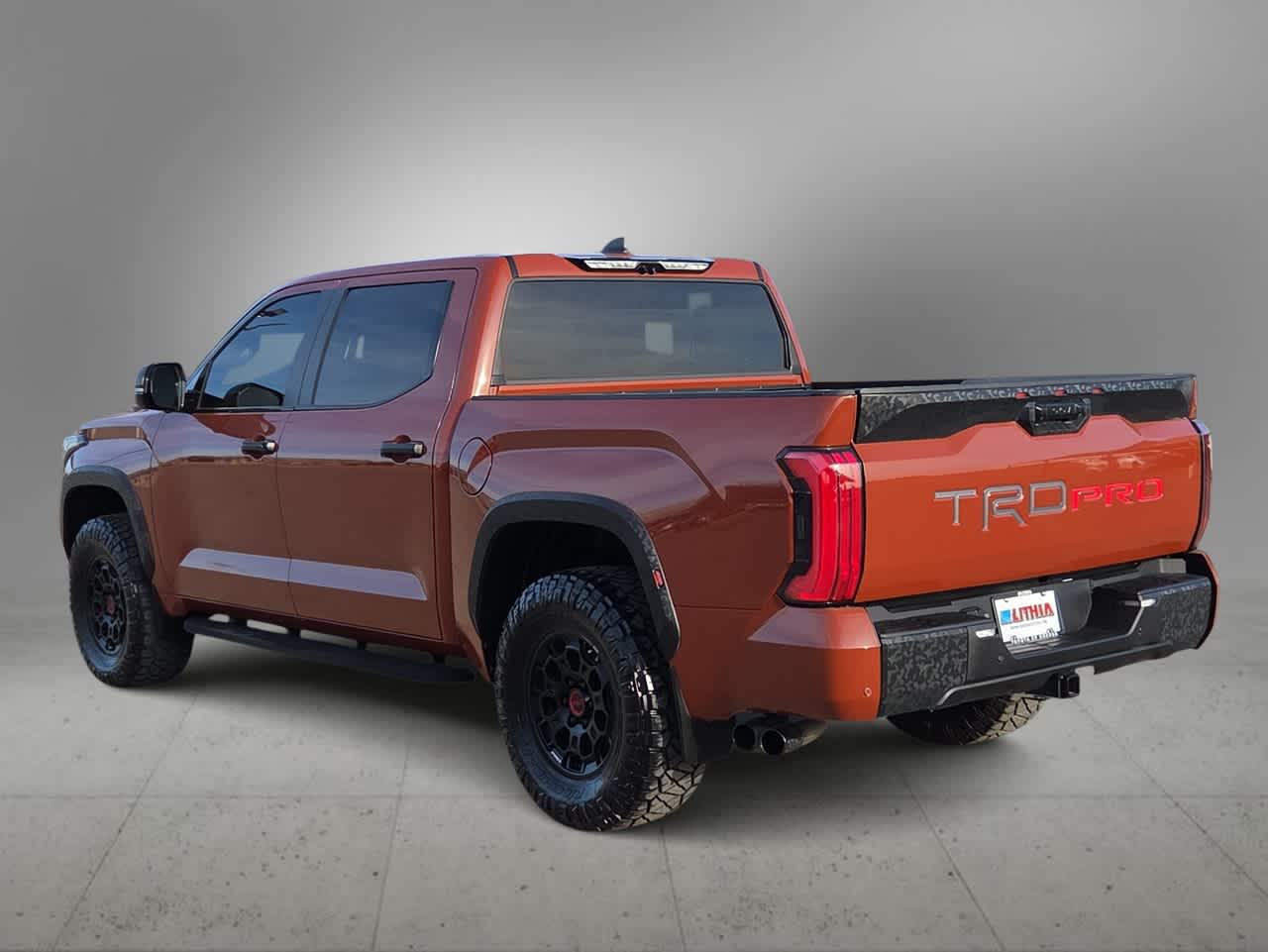 Thumbnail: 2024 Toyota Tundra - 6