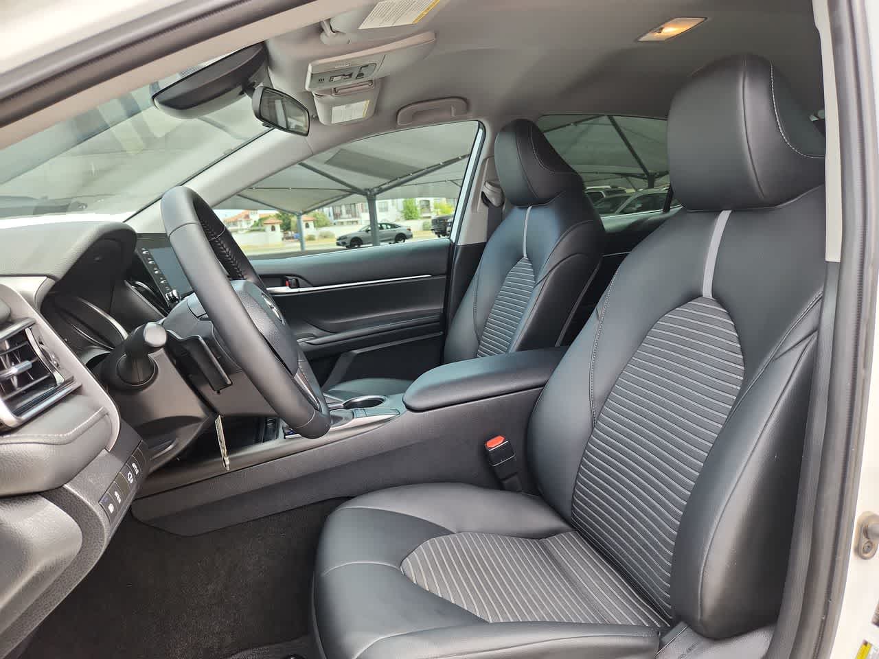 2022 Toyota Camry SE 15