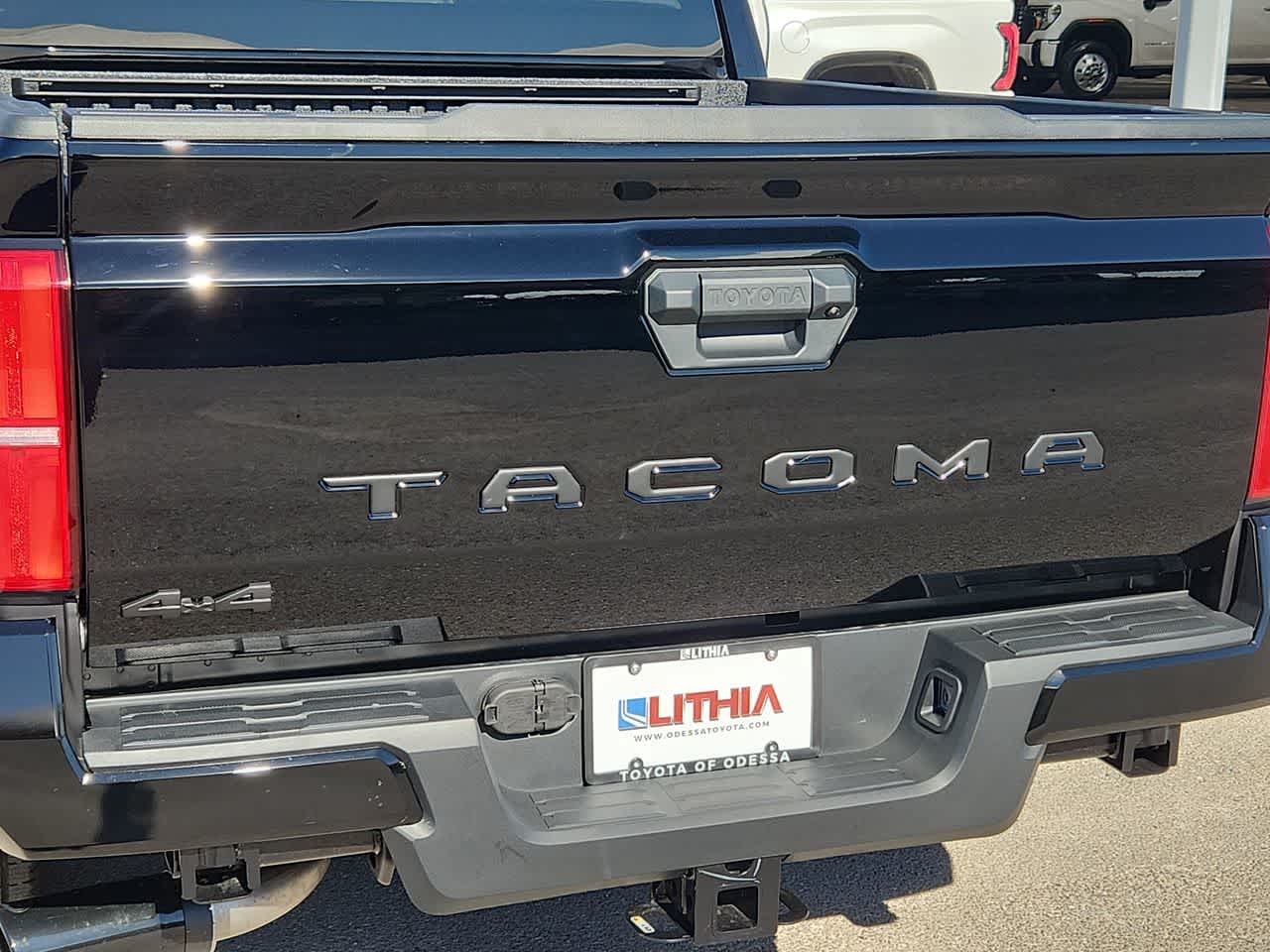 Thumbnail: 2025 Toyota Tacoma - 11