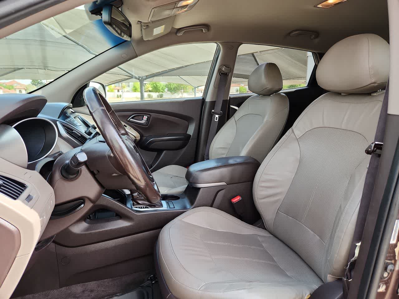 Thumbnail: 2014 Hyundai Tucson - 15
