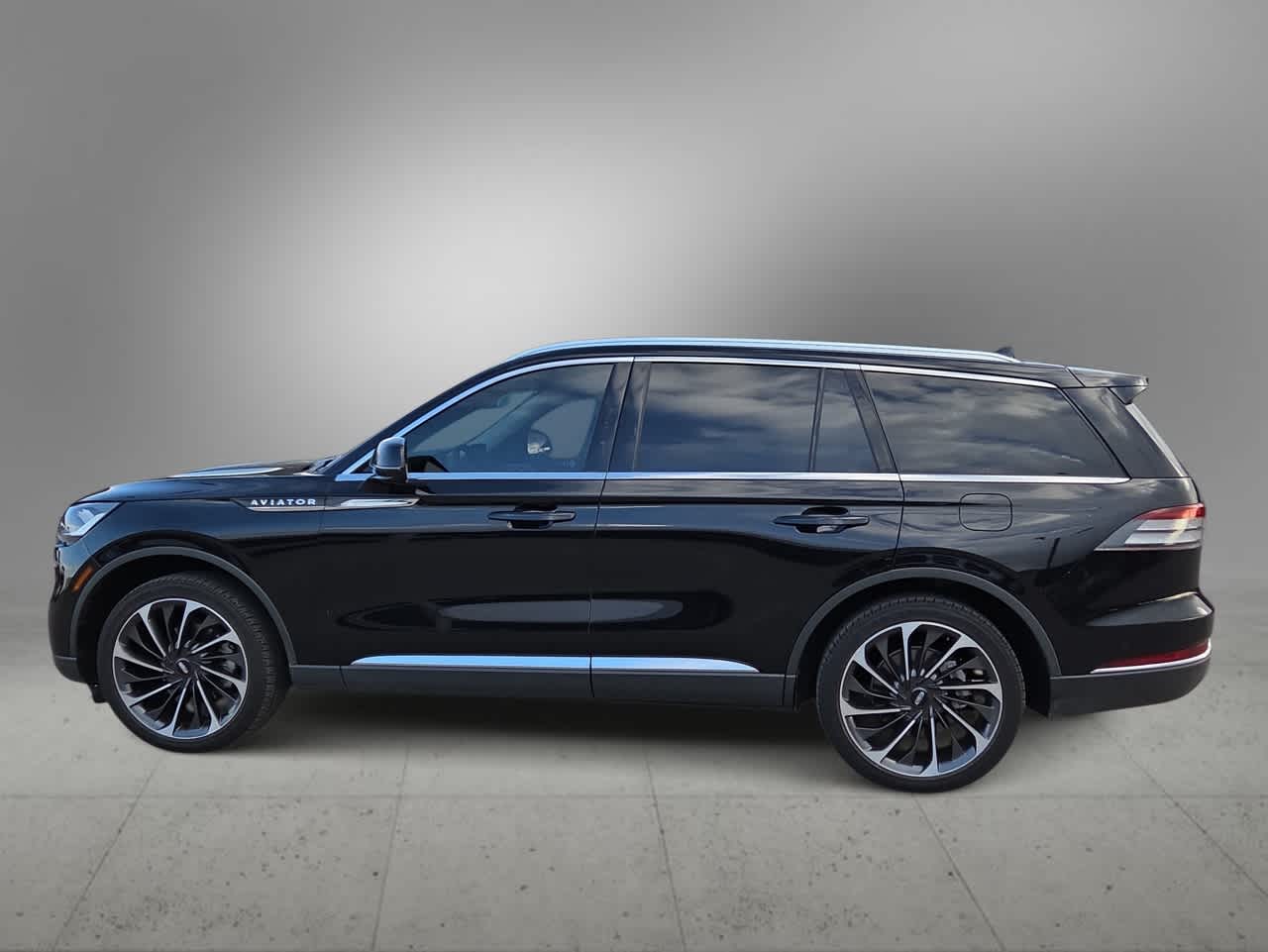 Thumbnail: 2024 Lincoln Aviator - 5