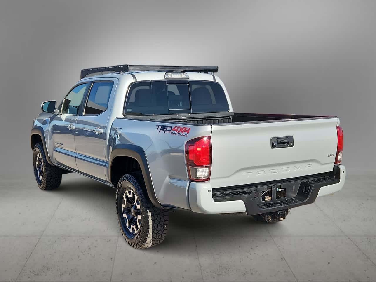 Thumbnail: 2019 Toyota Tacoma - 6