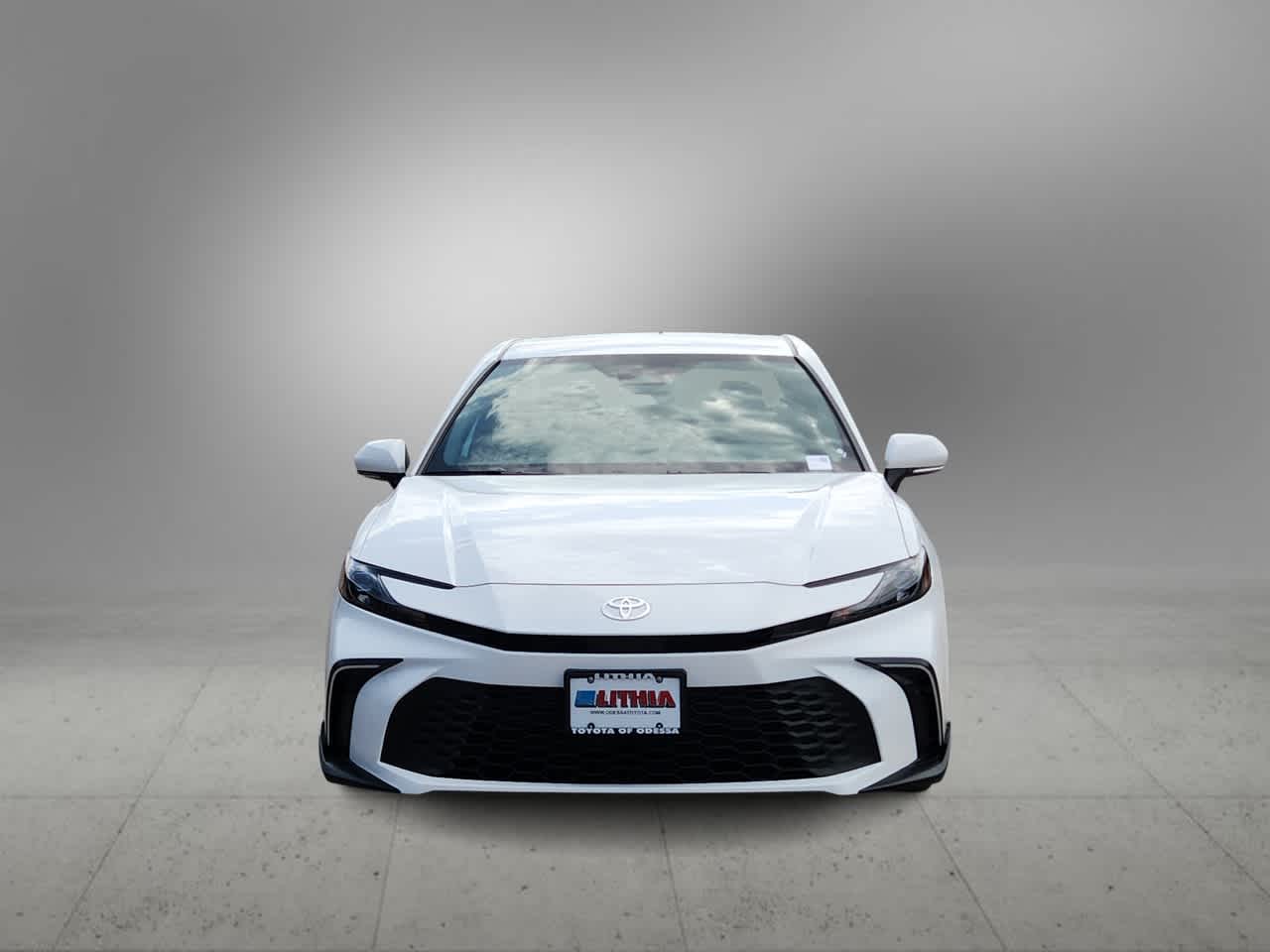 Thumbnail: 2025 Toyota Camry - 3