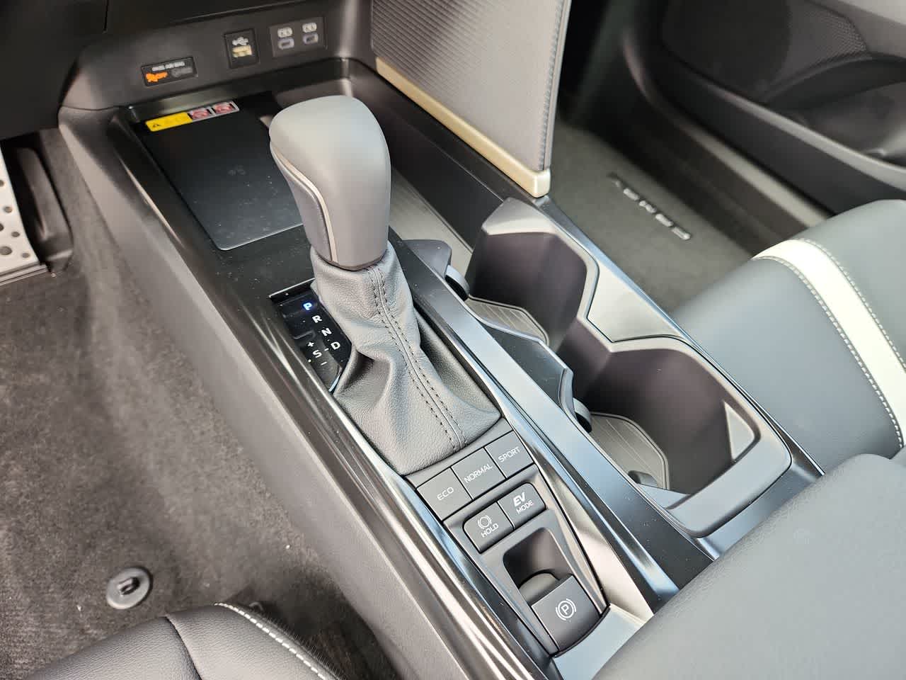 Thumbnail: 2025 Toyota Camry - 20