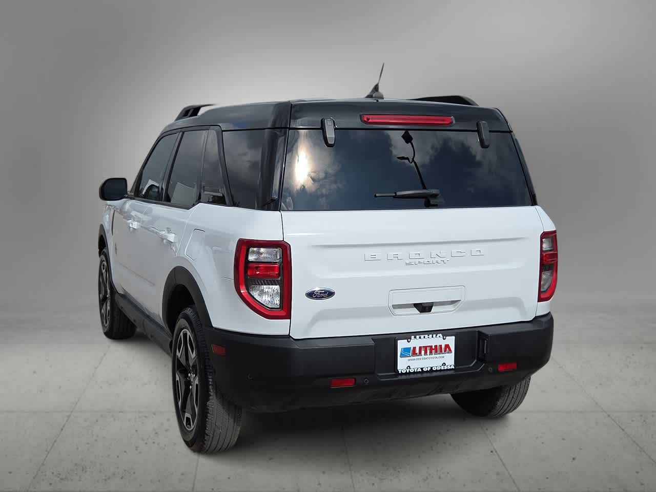 Thumbnail: 2023 Ford Bronco Sport - 7