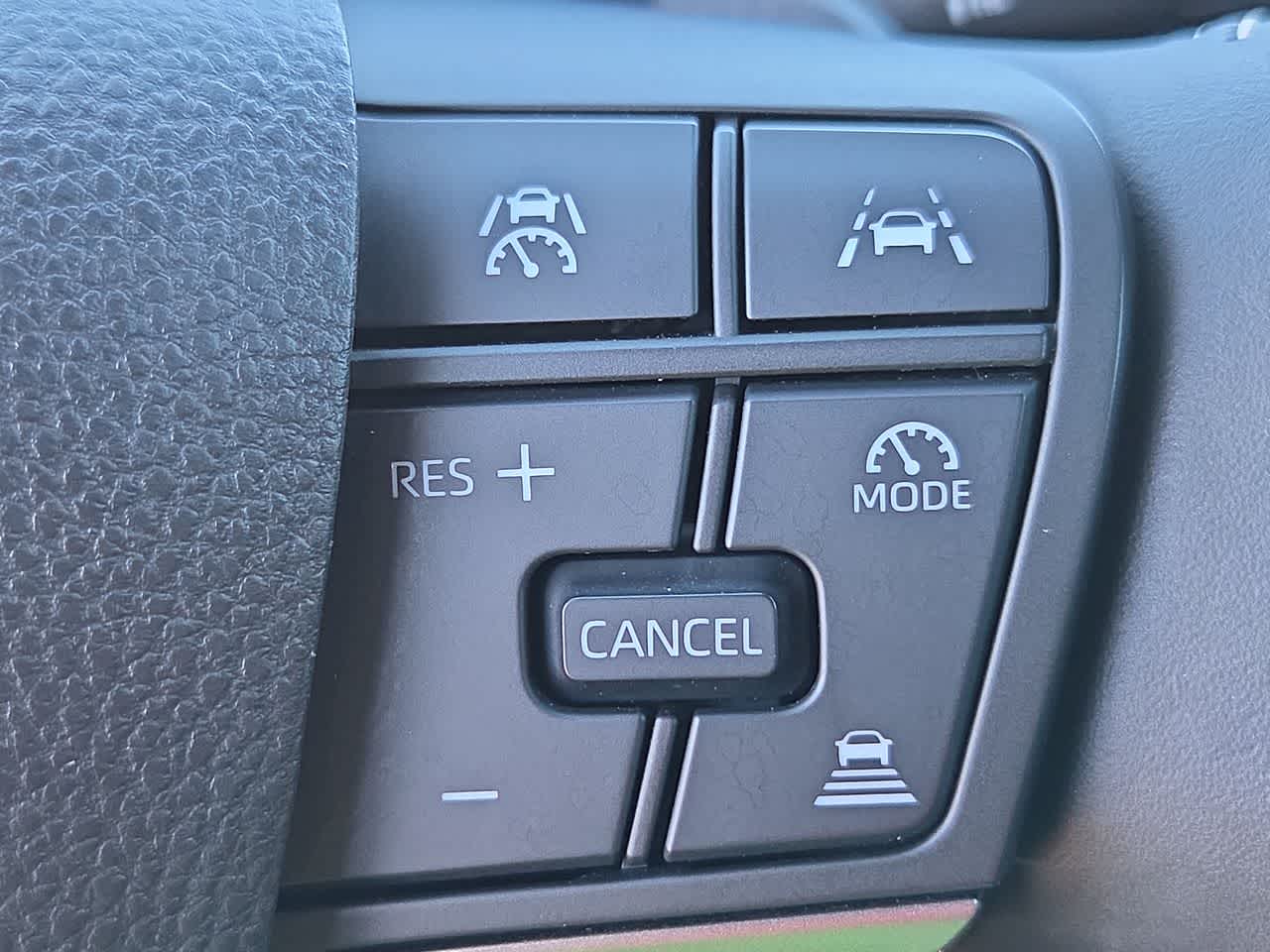 Thumbnail: 2025 Toyota Camry - 23