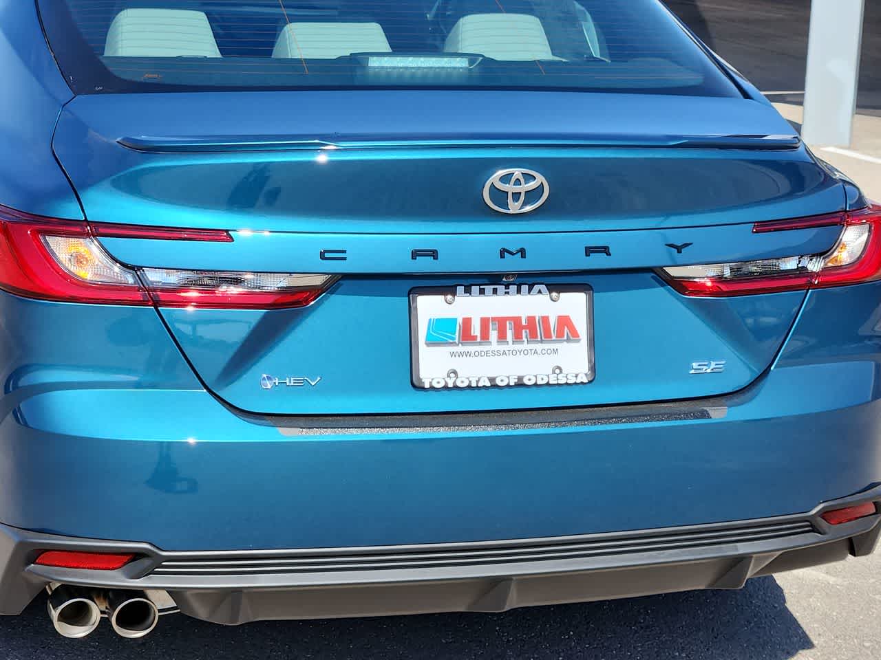 Thumbnail: 2025 Toyota Camry - 11