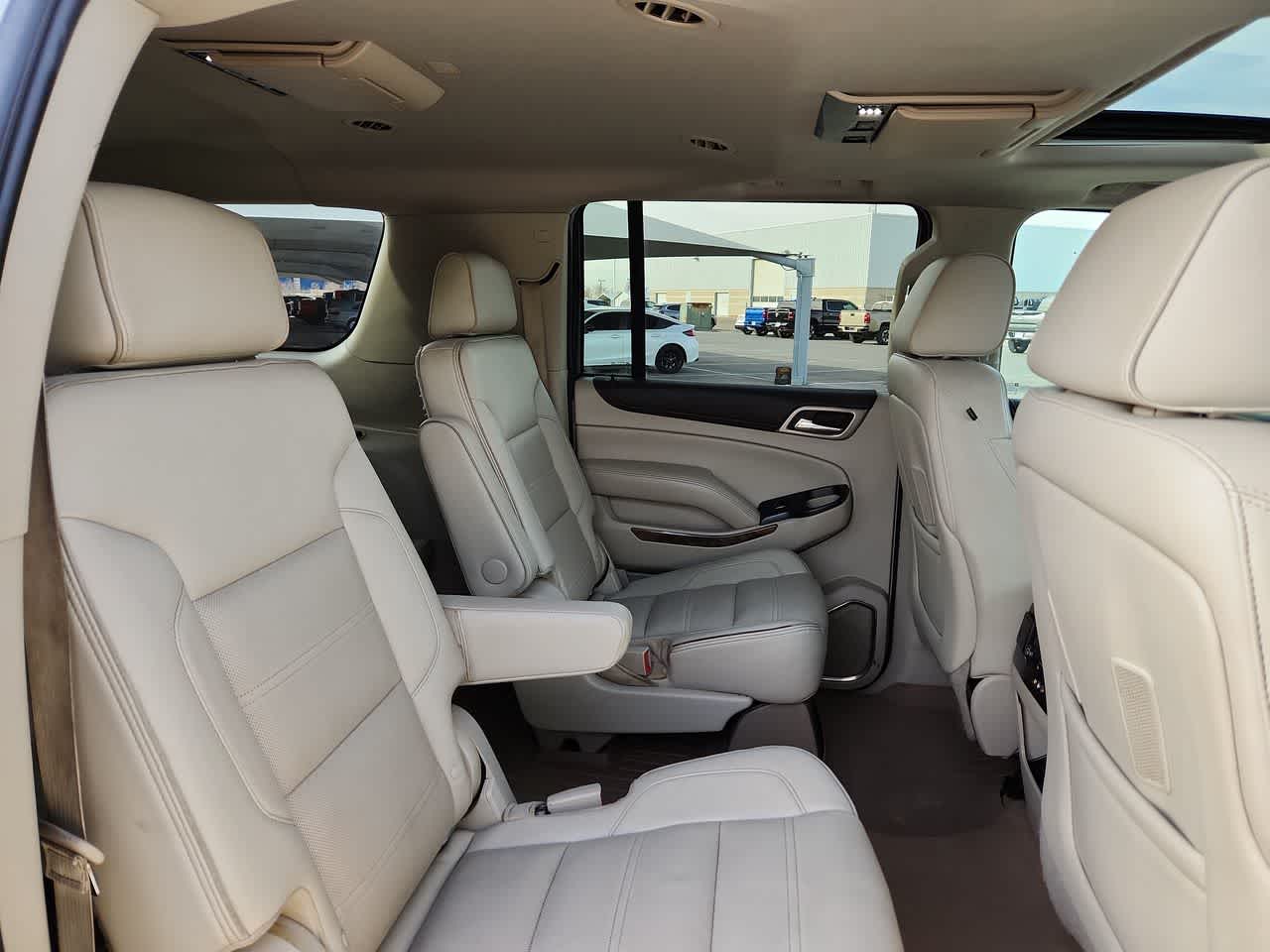 2015 GMC Yukon XL Denali 21