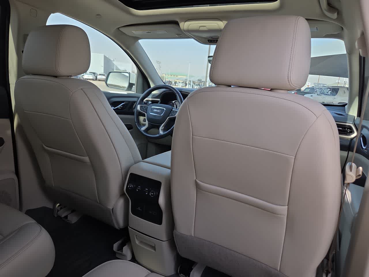 Thumbnail: 2020 GMC Acadia - 16