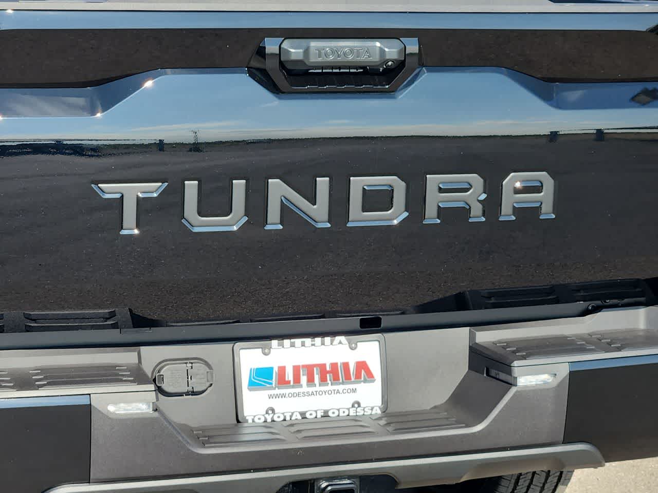 Thumbnail: 2026 Toyota Tundra - 11