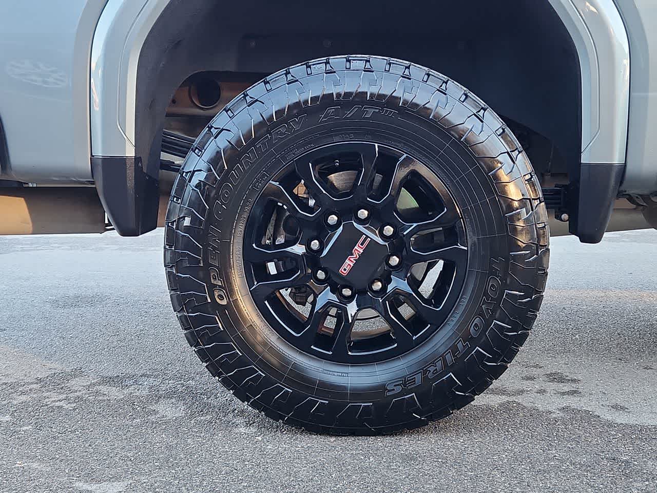 Thumbnail: 2024 GMC Sierra 2500 - 12