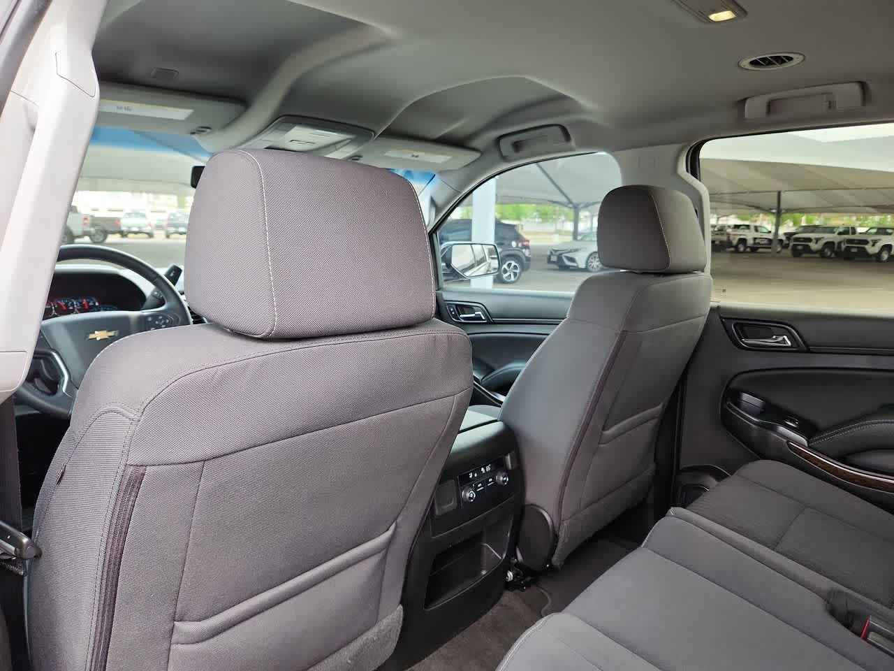 Thumbnail: 2018 Chevrolet Tahoe - 20
