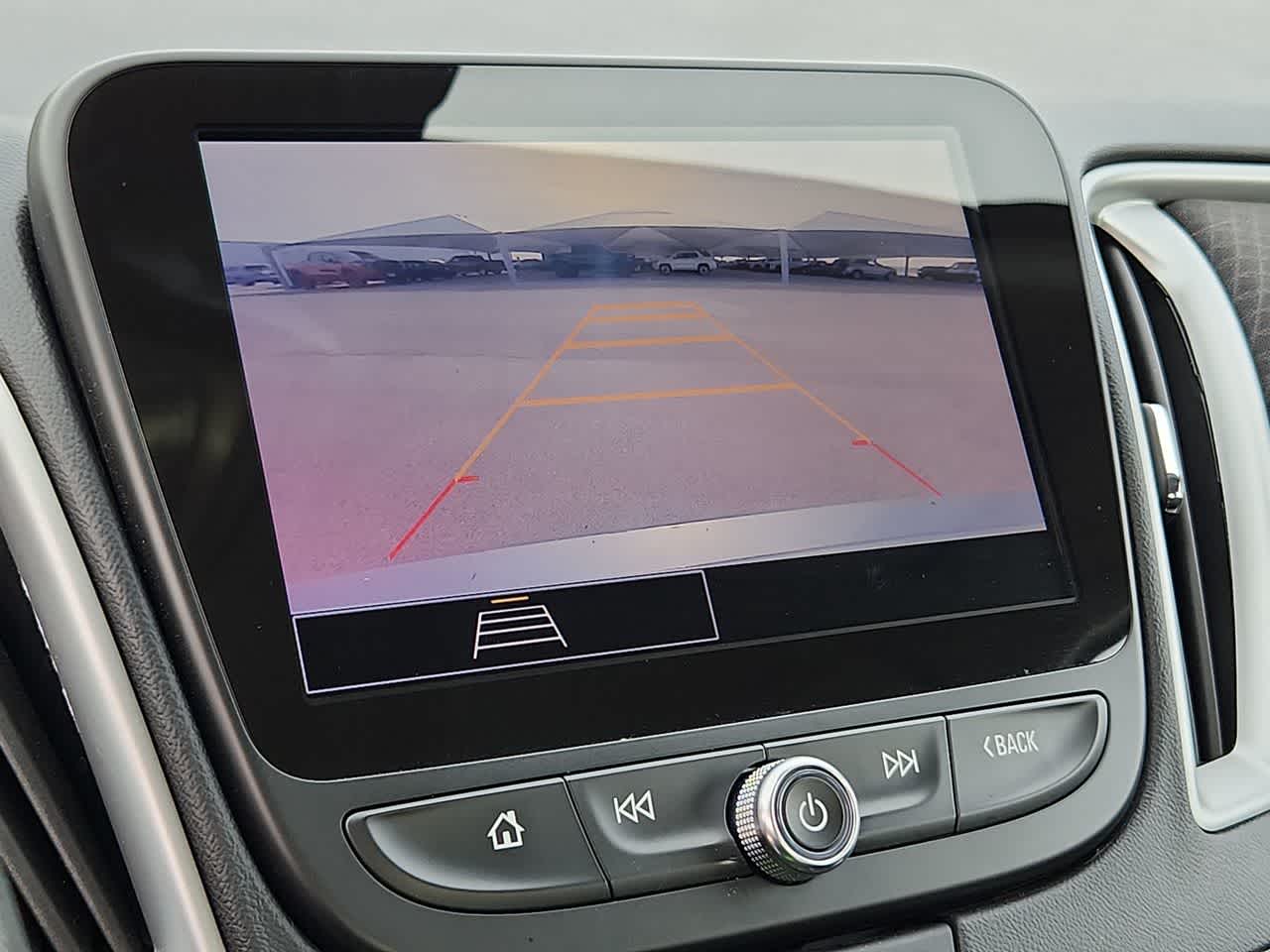 Thumbnail: 2024 Chevrolet Malibu - 25