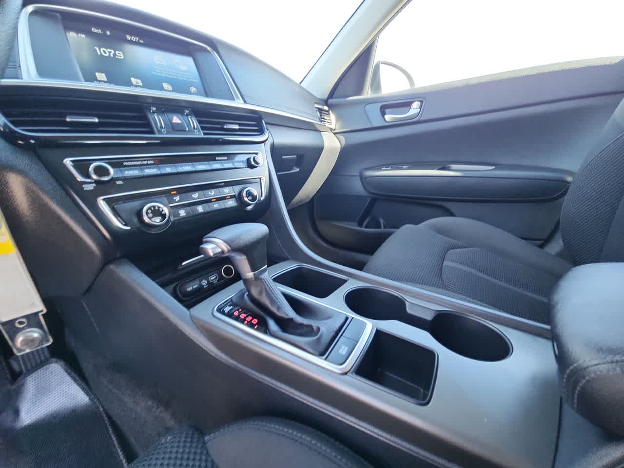 Thumbnail: 2020 Kia Optima - 25