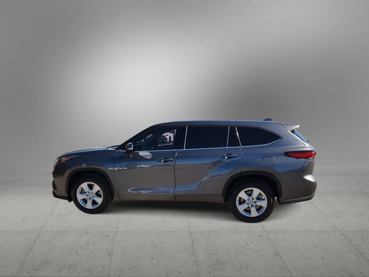 Thumbnail: 2020 Toyota Highlander - 5