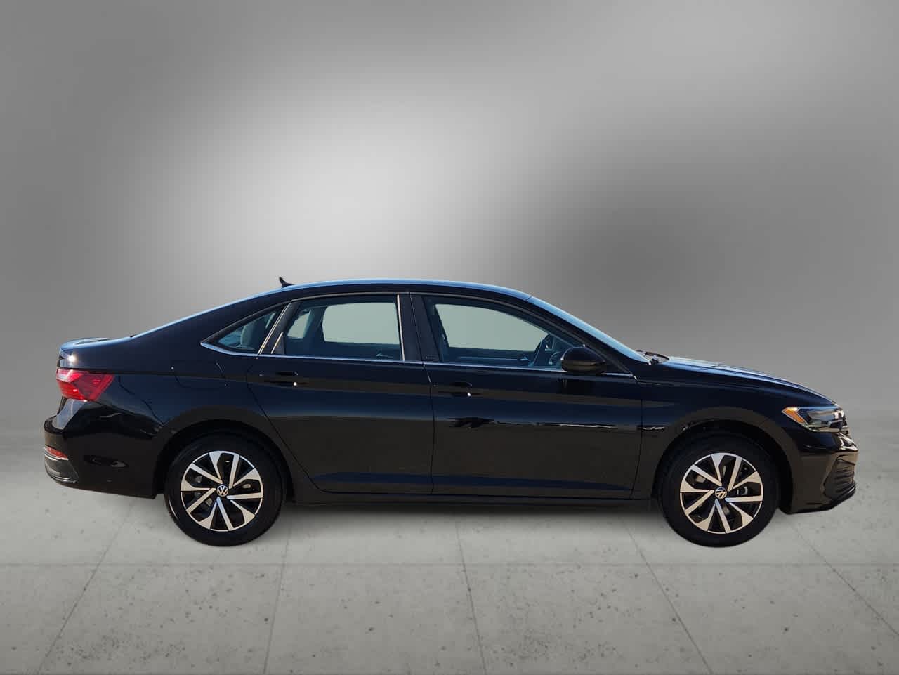 Thumbnail: 2024 Volkswagen Jetta - 9