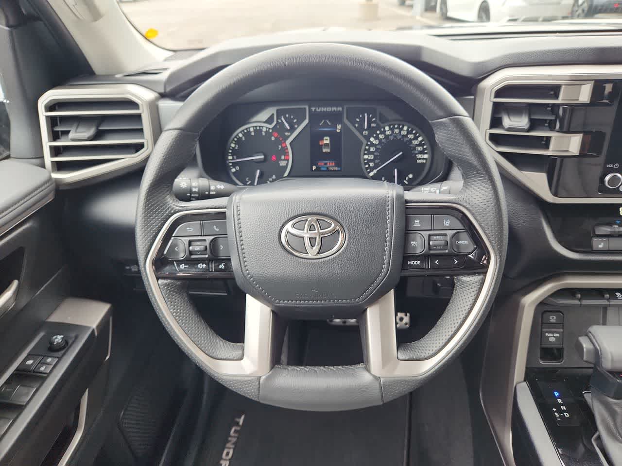 Thumbnail: 2022 Toyota Tundra - 19
