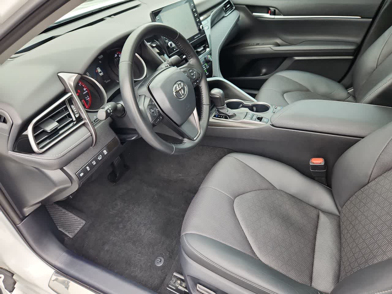 Thumbnail: 2024 Toyota Camry - 10