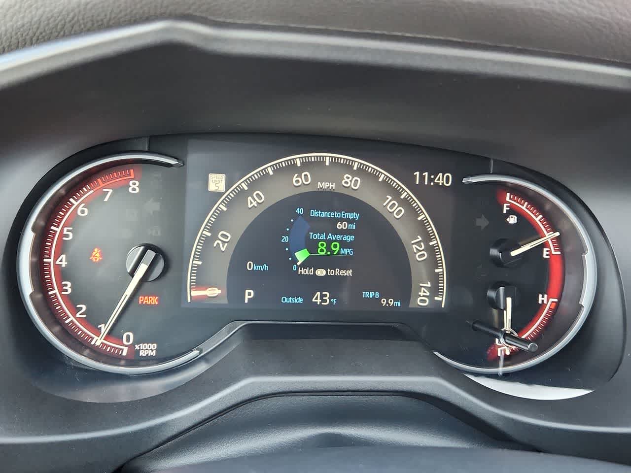 Thumbnail: 2025 Toyota RAV4 - 22