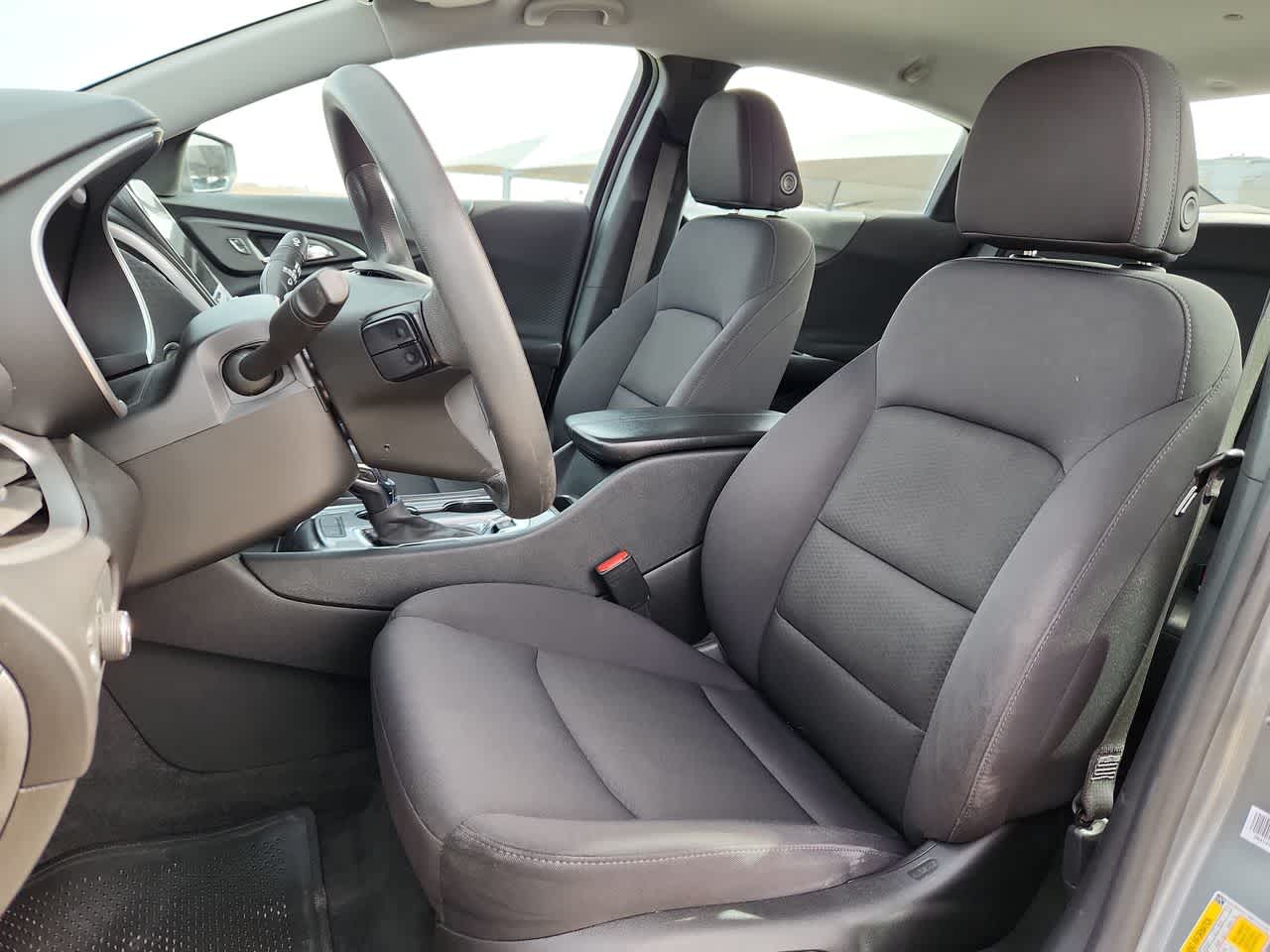 Thumbnail: 2024 Chevrolet Malibu - 15