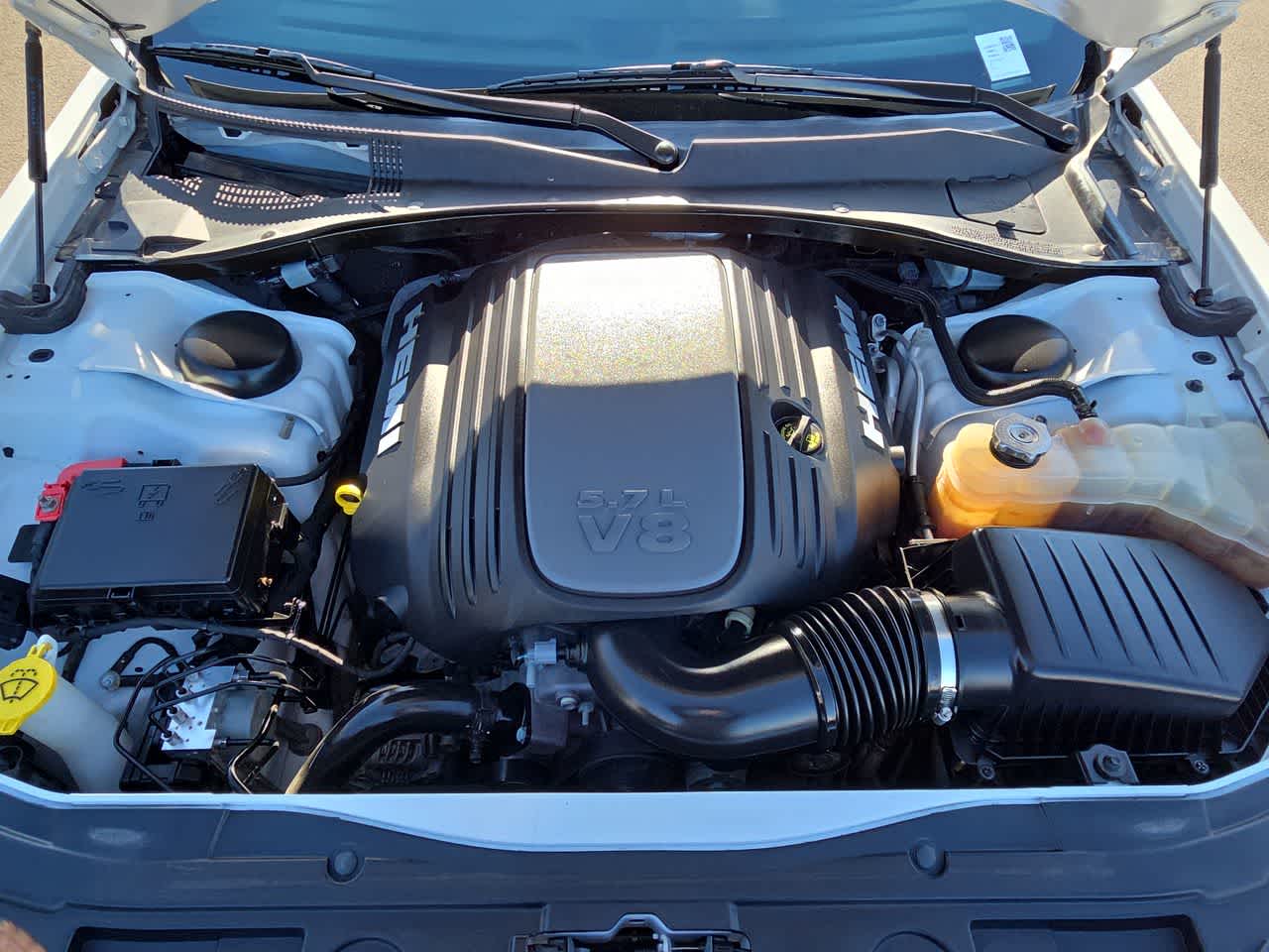 Thumbnail: 2022 Chrysler 300 - 13