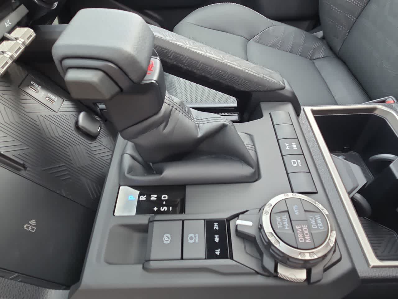 Thumbnail: 2026 Toyota 4Runner - 21