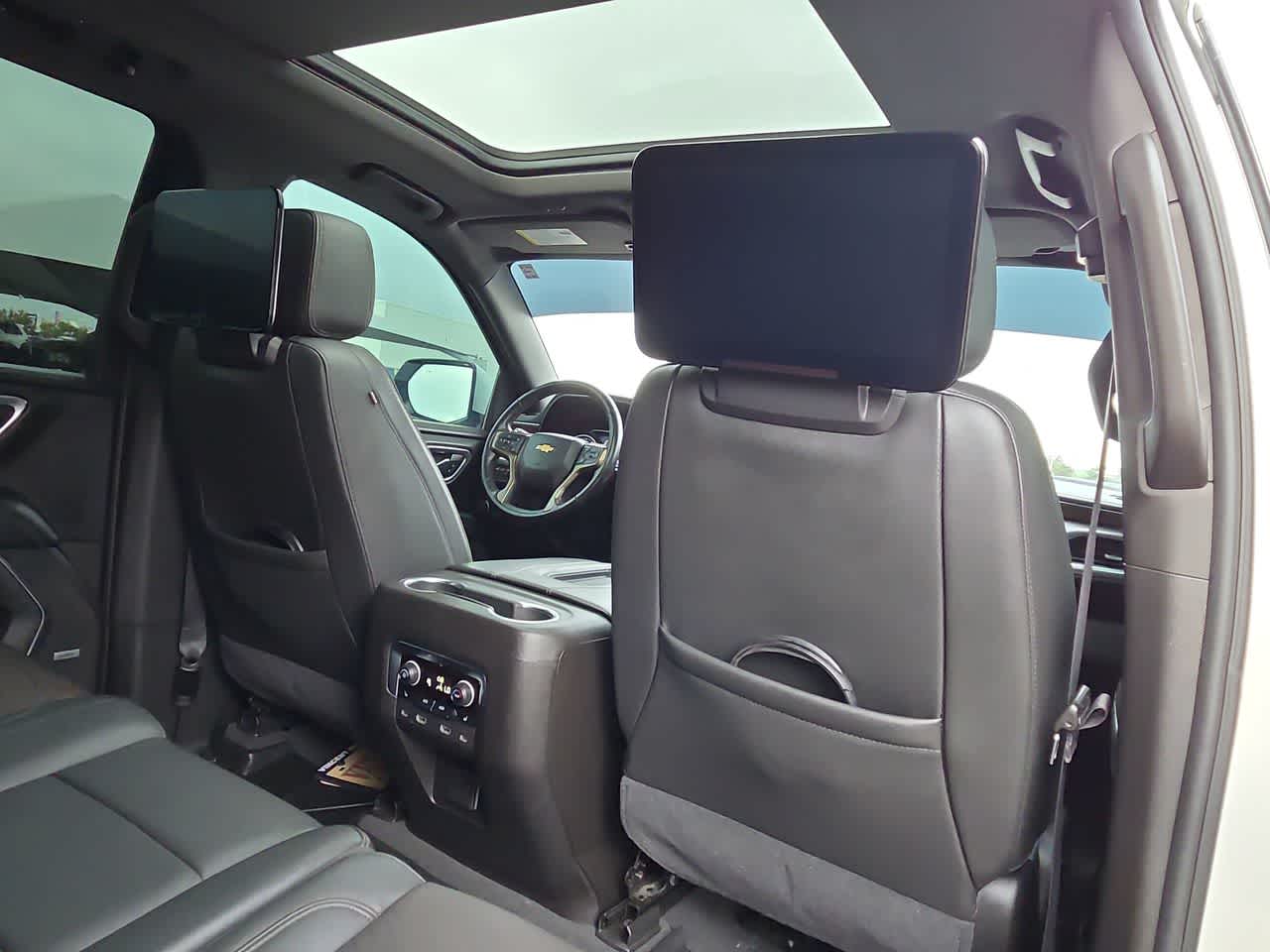 Thumbnail: 2021 Chevrolet Tahoe - 16