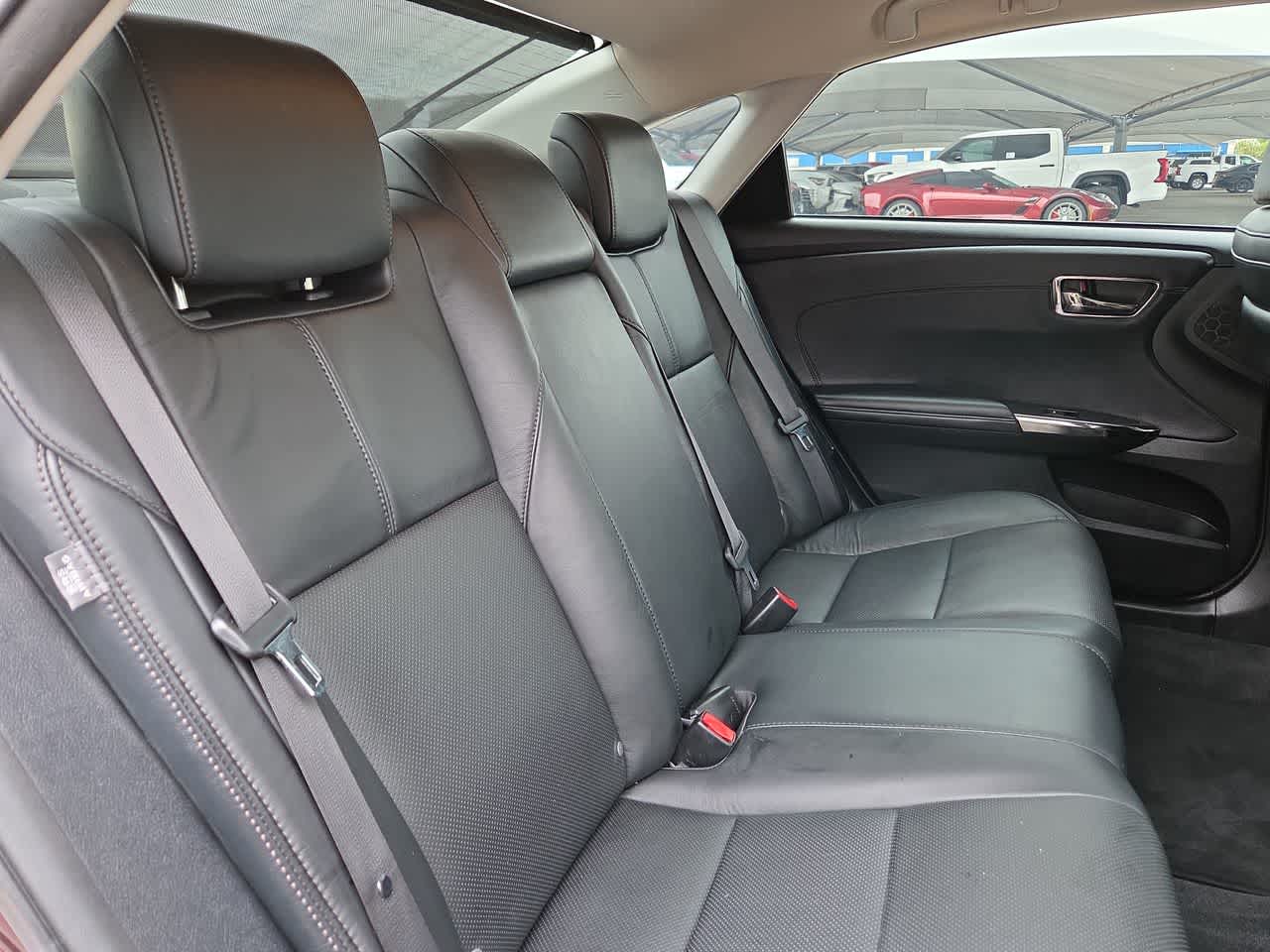 Thumbnail: 2013 Toyota Avalon - 17
