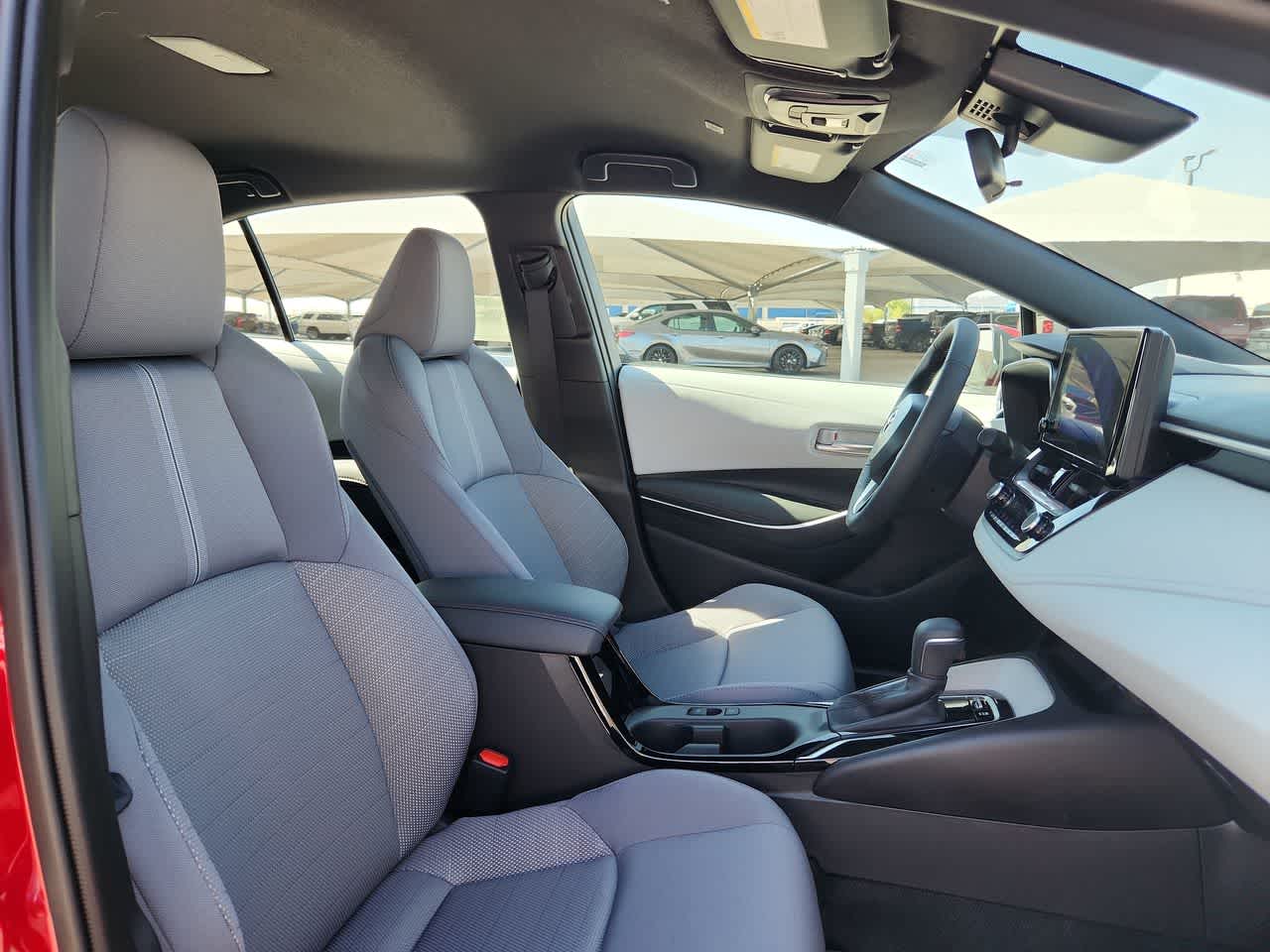 Thumbnail: 2025 Toyota Corolla - 18